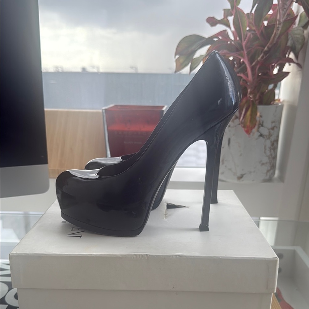 Ysl tribute too pumps
